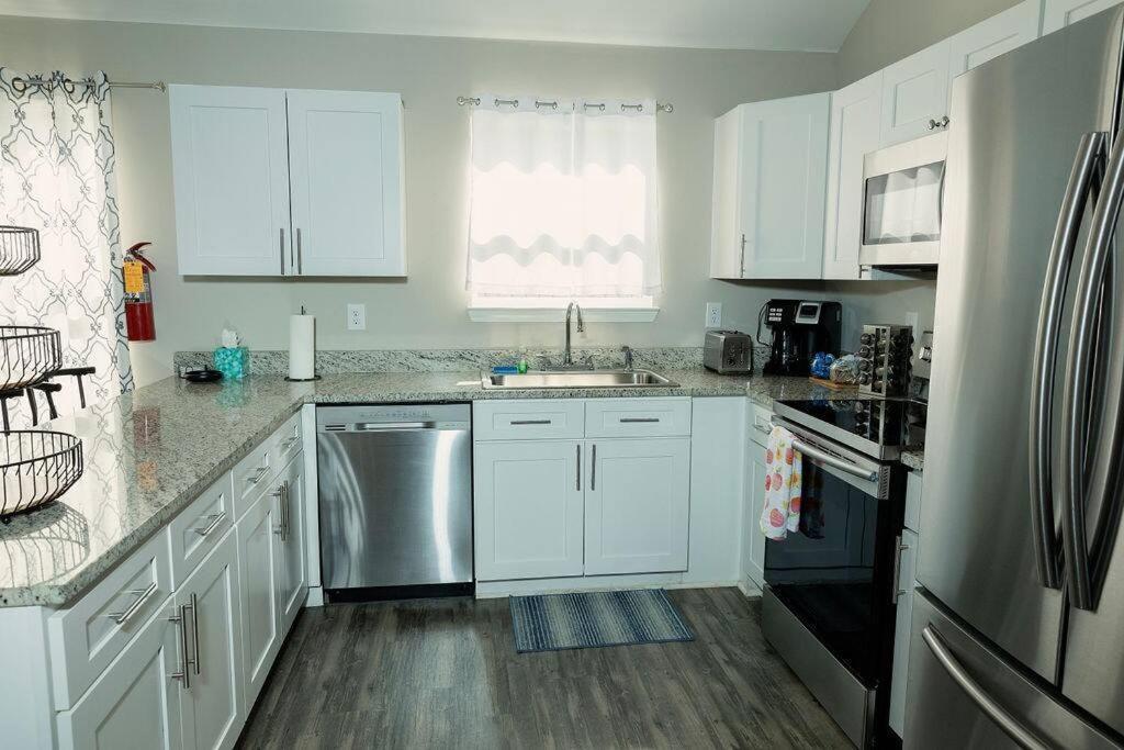 Happy Beach House In Biloxi Extérieur photo